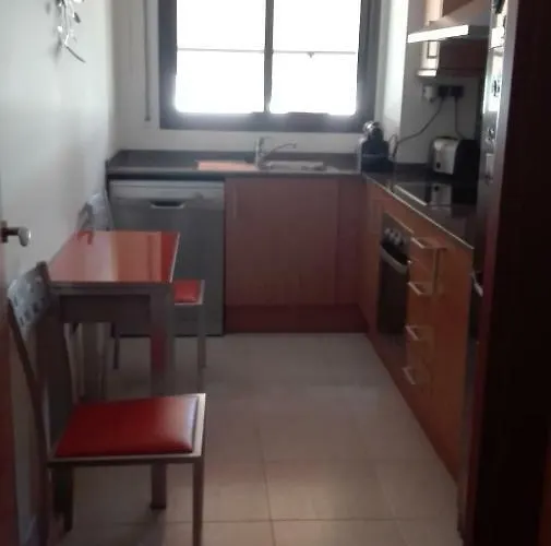 Rosa Sensat * Σαλού